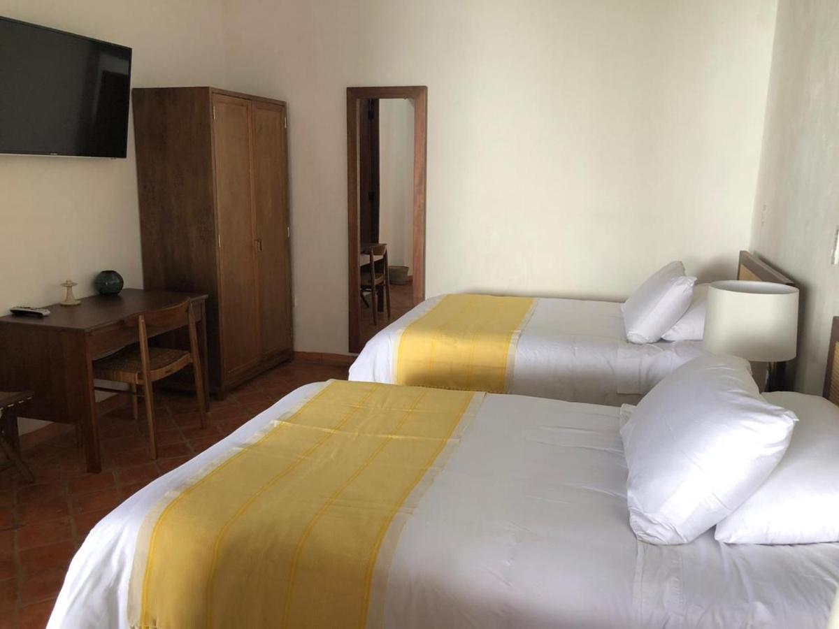 San Rafael Hotell Mompos Exteriör bild